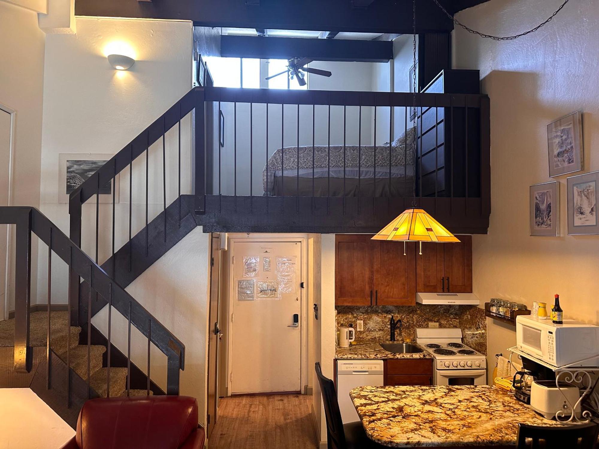Yosemite Condominium Loft Unit -B202 Йосемити-Уэст Экстерьер фото
